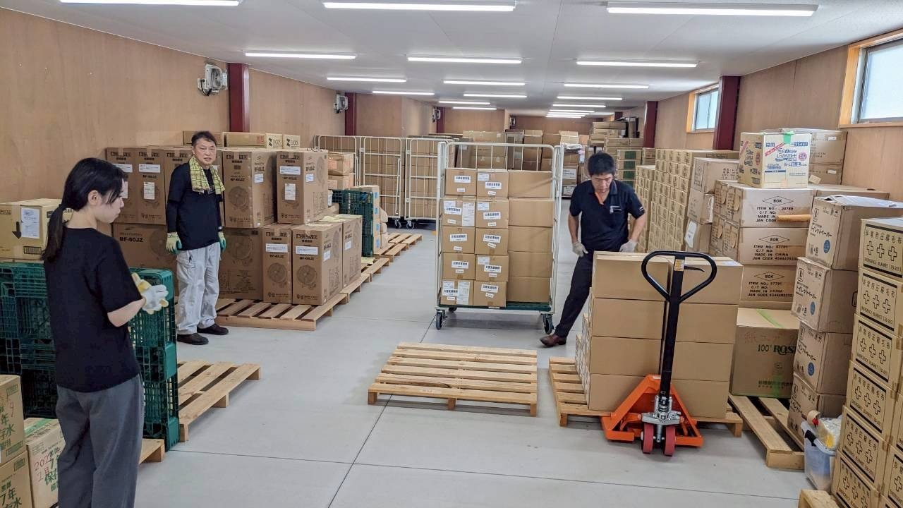 非常用トイレなどの支援物資を和歌山県海南市の備蓄倉庫へ